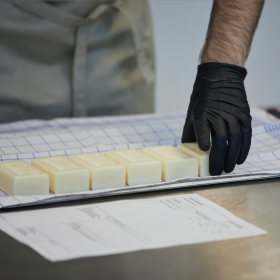 BADELIEBE - Hartseife Tangerine & Gewürznelke Olive & Coconut Oil Soap-Lebenshilfe Nürnberg-werky