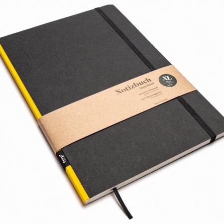 Handgemachtes Design-Notizbuch A4 aus 100 % Recyclingpapier „Klassik“ - Taxi Gelb - Schwarz-tyyp-werky