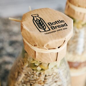 Viel Glück in euren neuen 4 Wänden - BOTTLEBREAD Brotbackmischung im Glas-Lebenshilfe Nürnberg-werky